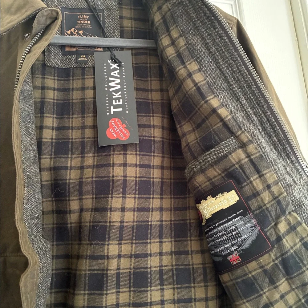 Men's Brown Waxed Jacket - Picture 3 of 6